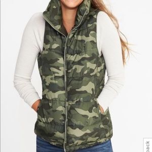 Old Navy camo puffer vest
